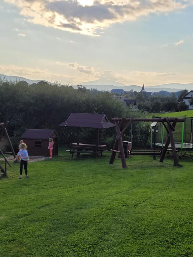 Villa Domki Pod Lasem Rokiciny Podhalanskie Exterior foto